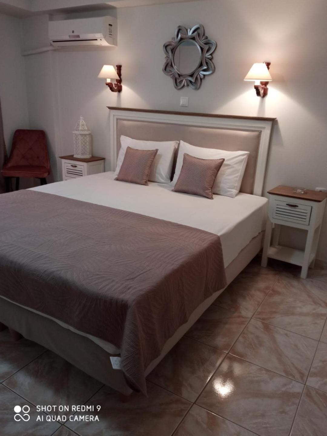 Bellarias House Aparthotel Nydri  Bilik gambar